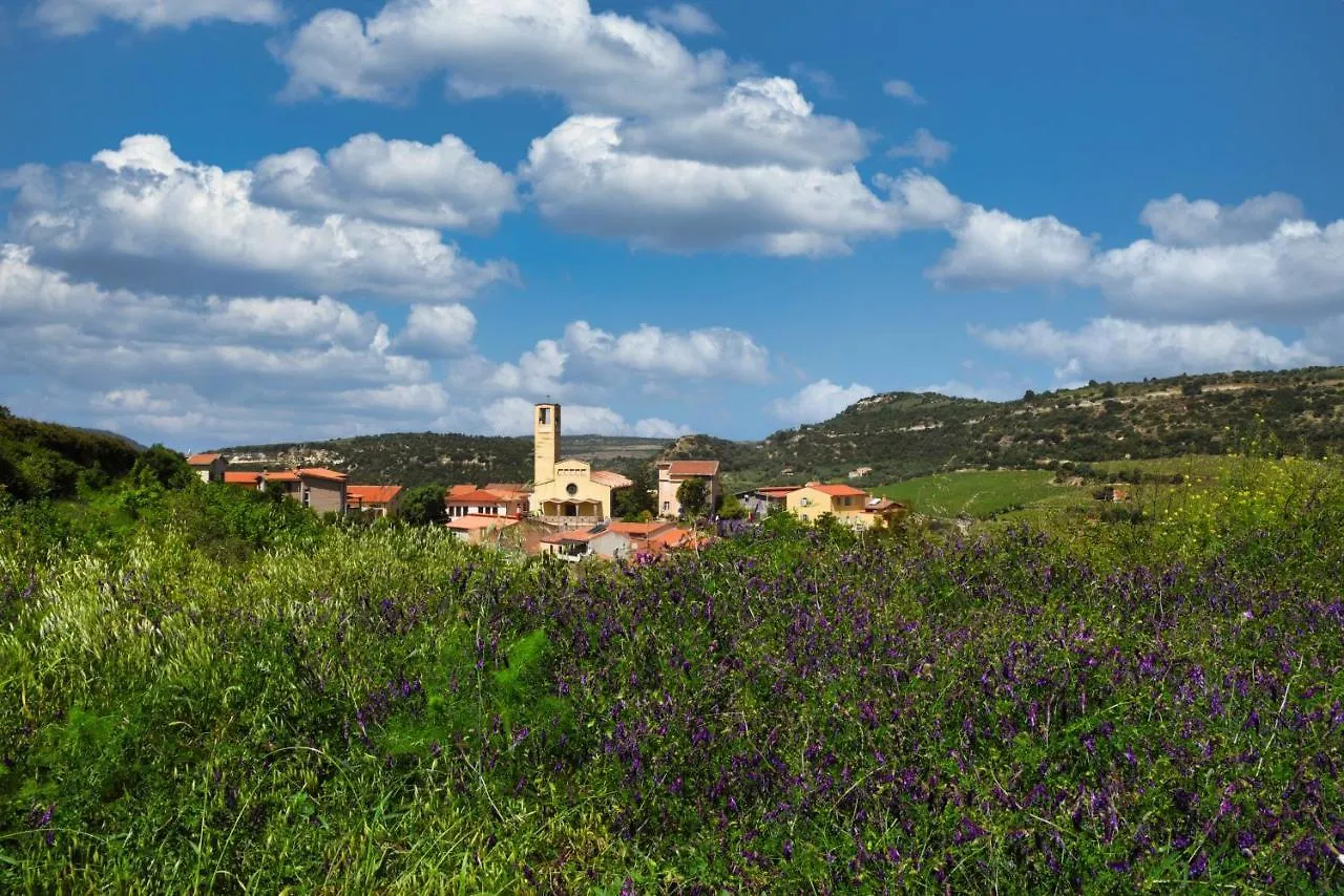 Arcu De Chelu B&B 모돌로